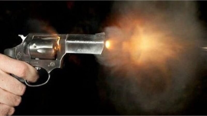 Vizinho mata marido que invadiu sua casa para continuar agredindo esposa