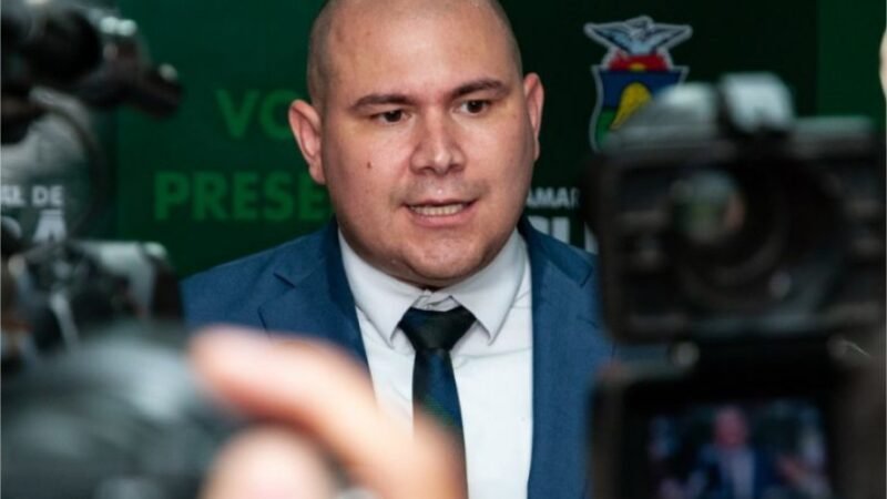 Sem projetos, deputado Abílio tenta “lacrar” com tumultos no Congresso