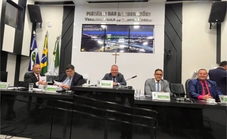 Vereadores aprovam requerimentos, projetos e moções na Sessão Ordinária