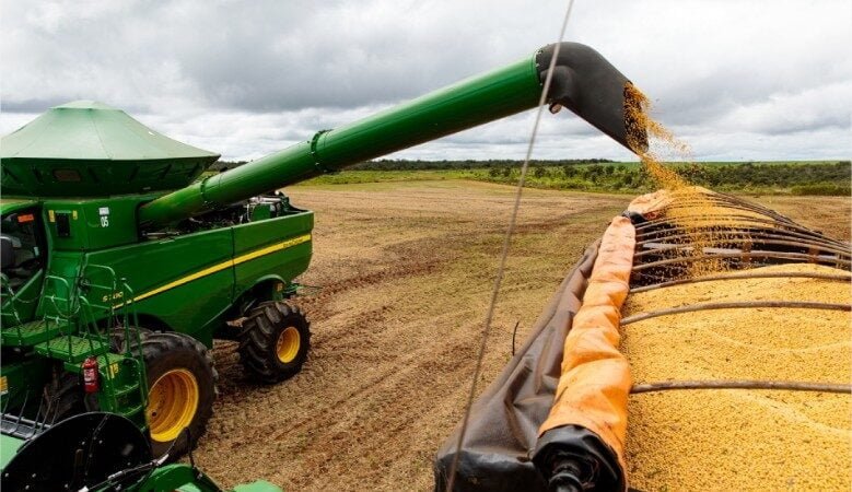 Mato Grosso é responsável por um terço da produção da safra de grãos brasileira