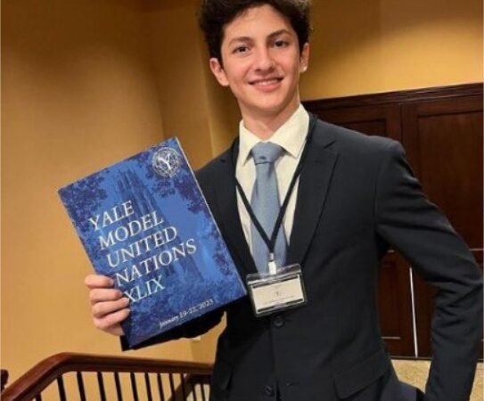 Superdotado, adolescente de MT passa em cursos de Oxford e Harvard