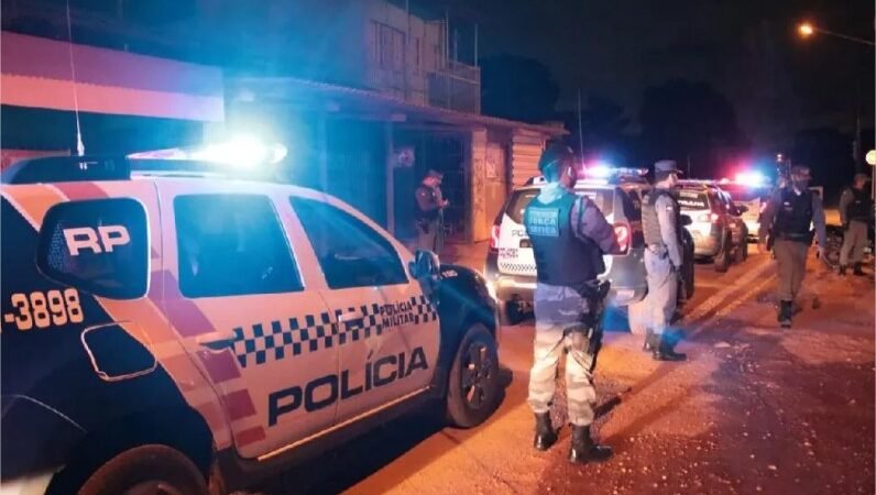Marido é preso suspeito de agredir a mulher por ciúmes em Cuiabá