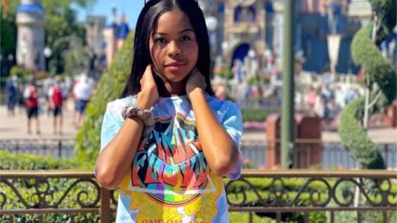 Filha de Adriana Bombom é internada por bactéria