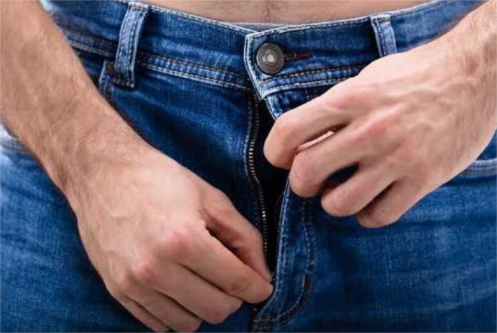 Homem é flagrado se masturbando na janela de apartamento em Cuiabá