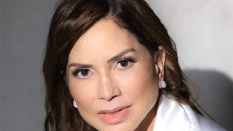 Cera e insetos nos ouvidos