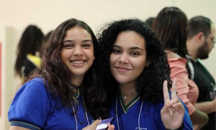 Reativados pela Seduc, grêmios estudantis já estão presentes em 76% das escolas estaduais de MT