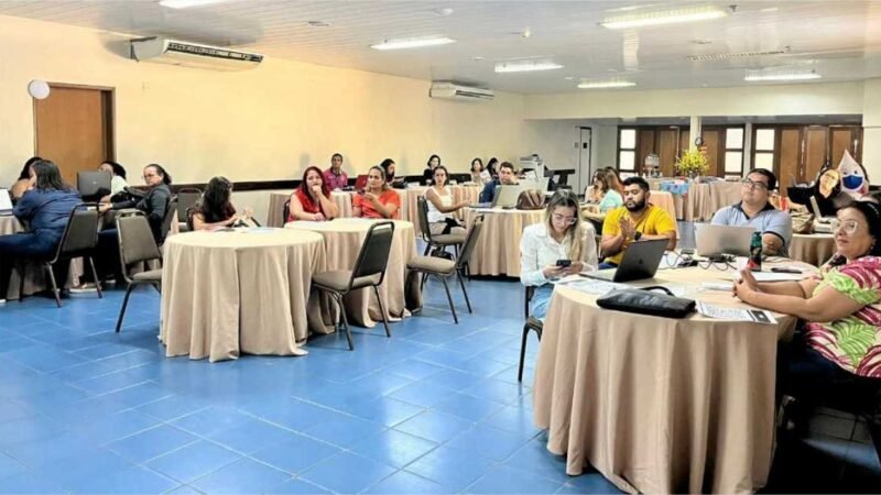 Planejamento de ações para aumentar a cobertura vacinal é debatido em oficina coordenada pela SES