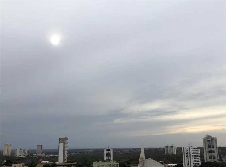 Chuva surpreende moradores no interior de MT neste sábado (12)