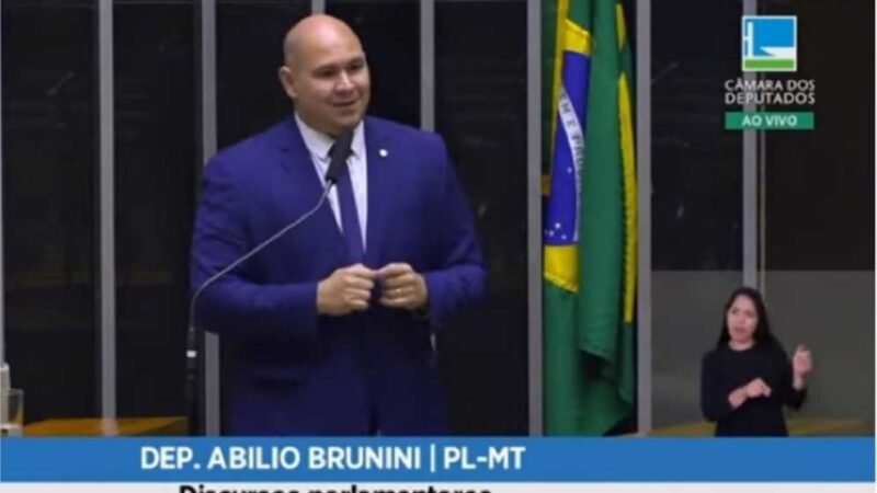 Abilio é expulso de CPMI do 8 de Janeiro ao protagonizar novo tumulto em reunião