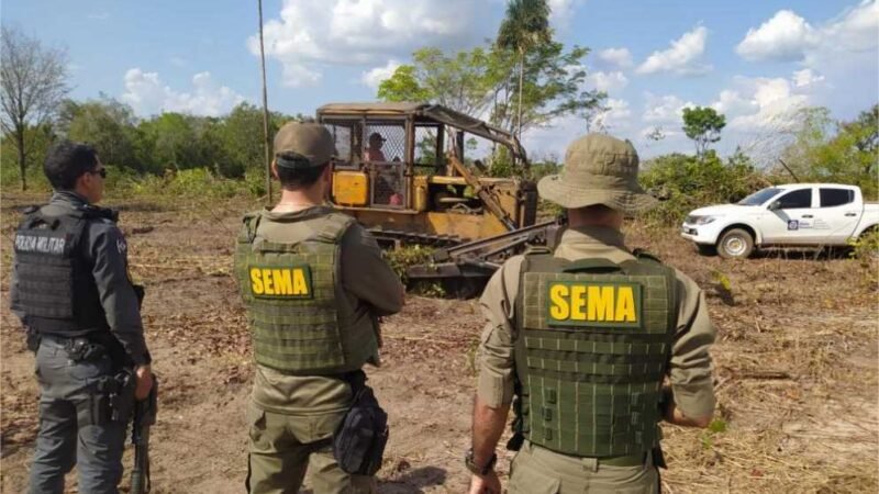 Sema-MT e PM apreendem máquinas usadas em desmatamento ilegal flagrado por imagens de satélites