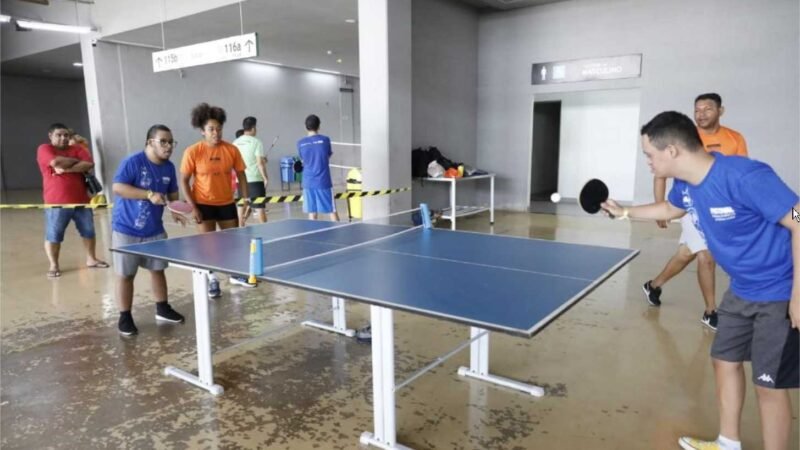 Crianças e adolescentes com deficiência experimentam atividades paradesportivas em Festival Paralímpico em MT
