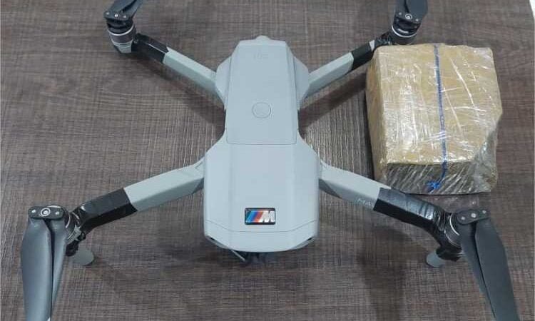 Policiais penais abatem drone e impedem entrada de droga na Mata Grande