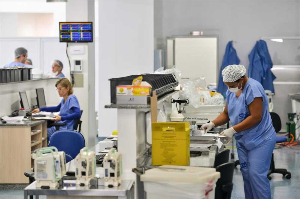 Governo repassa complementação do piso salarial de técnicos de enfermagem contratados pelo Estado