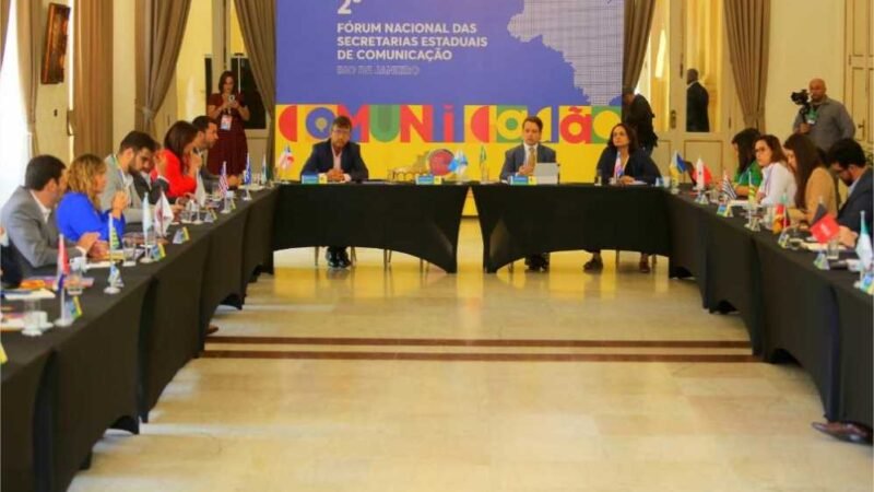 Em carta-compromisso, secretários de Comunicação criam Comissão Permanente de Combate às Fake News