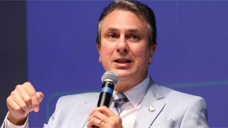 Ministro diz que texto sobre Novo Ensino Médio será entregue a Lula neste mês