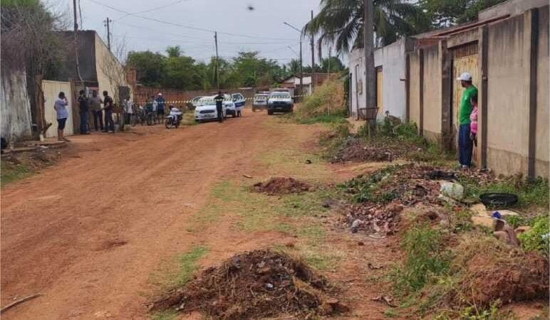 Homens matam desafeto com pedradas na cabeça durante discussão