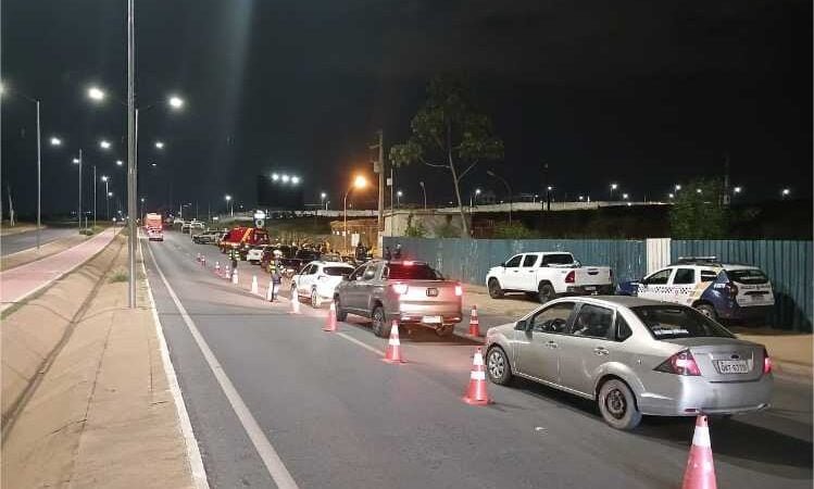 Oito motoristas são flagrados dirigindo embriagados durante Operação Lei Seca