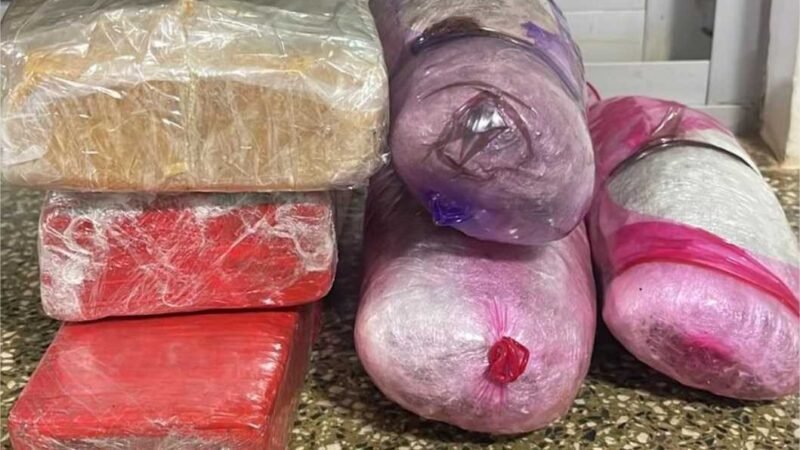 PJC e PRF prendem dupla transportando Pasta Base, Maconha e Skunk em Sorriso