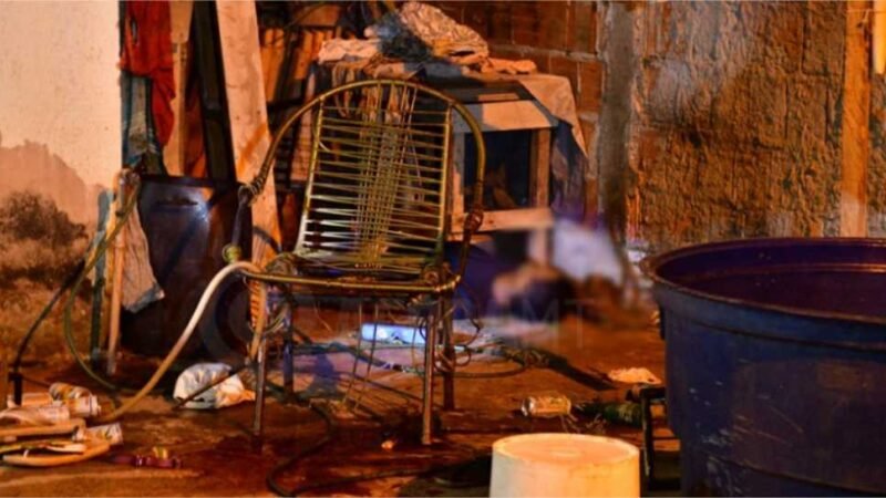 Dupla com passagens criminais é baleada em emboscada feita por criminosos em motocicleta