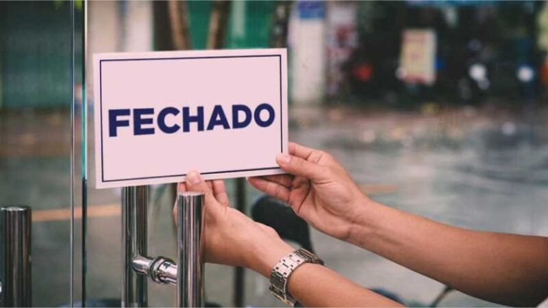 Comércio fecha as portas em Dia de Finados; mercados e farmácias abrem