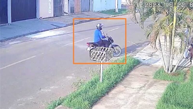 Câmera mostra presidiário sendo assassinado na porta da casa do tio; veja vídeo