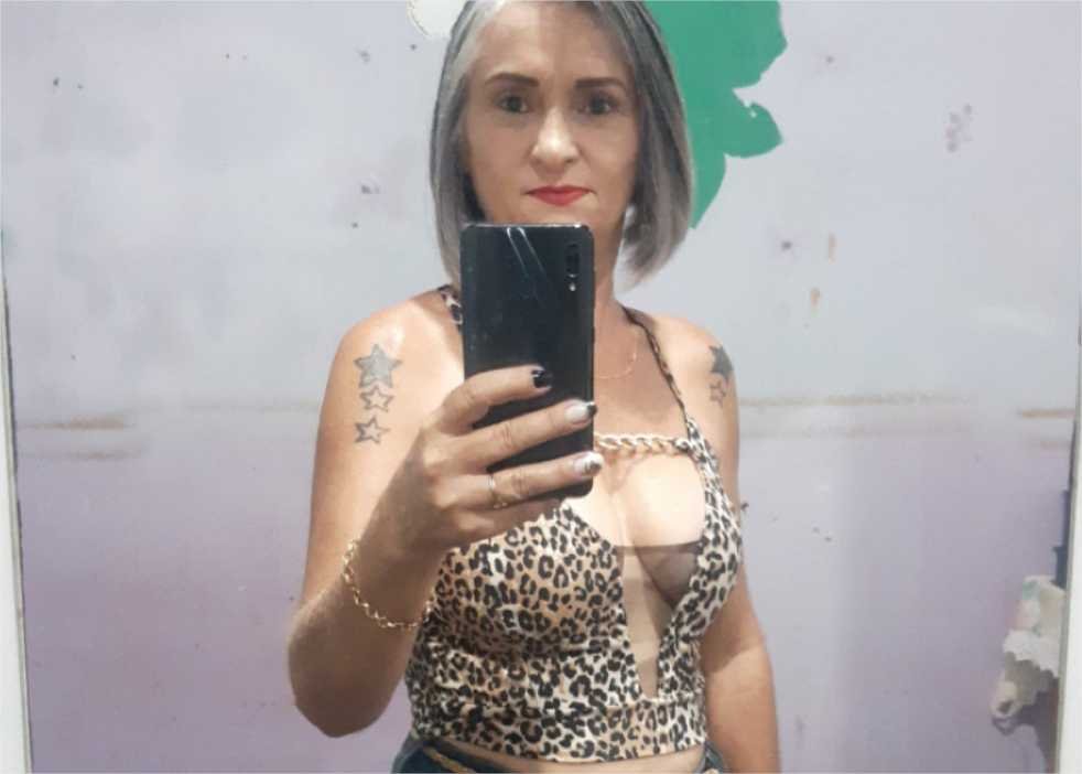 Mulher é assassinada com um tiro na cabeça dentro de casa; ninguém foi preso