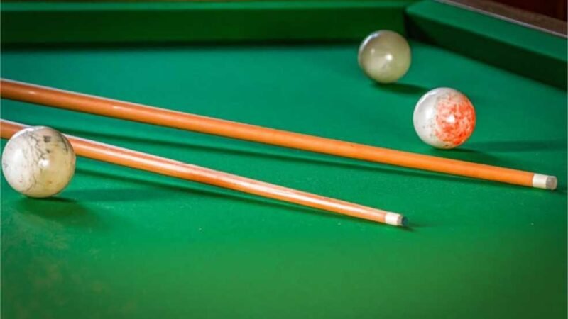 Ex-marido agride mulher com taco de sinuca e leva surra do cunhado em Peixoto de Azevedo