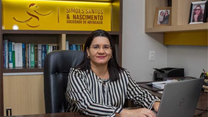 Advogada publica pesquisa científica sobre Crescimento Econômico e Exportações de MT em Encontro Latino-Americano