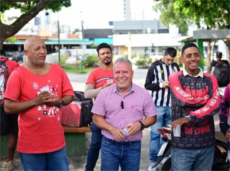Pontos de apoio para motoboys devem ser instalados em 30 dias na Capital