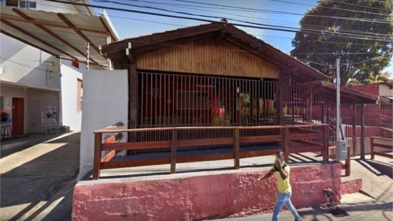 Homem é alvo de tiros e escapa com vida próximo ao Bar do Regis, em Cuiabá