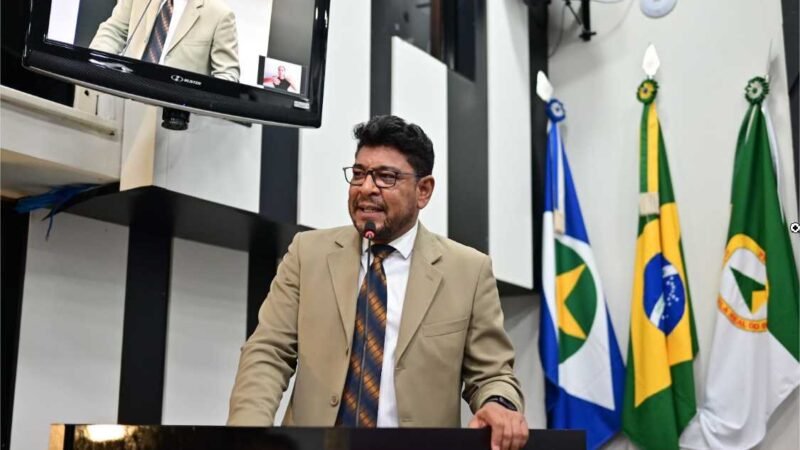 Representantes da cultura cuiabana se apresentam e cobram políticas públicas na Câmara de Cuiabá