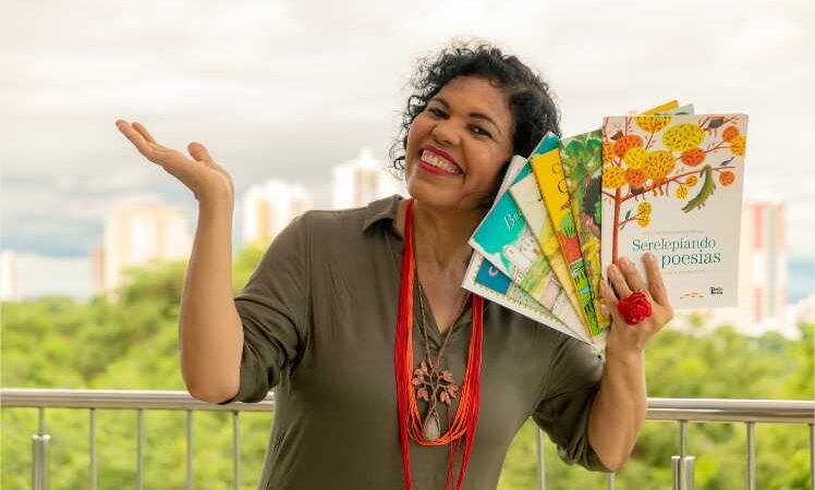 Projeto leva contação de histórias para espaços públicos de Cuiabá e Várzea Grande