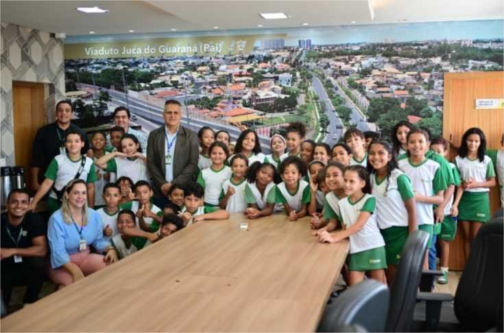 Projeto Cuiabaninhos recebe alunos da EMEB Senador Gastão de Matos Muller