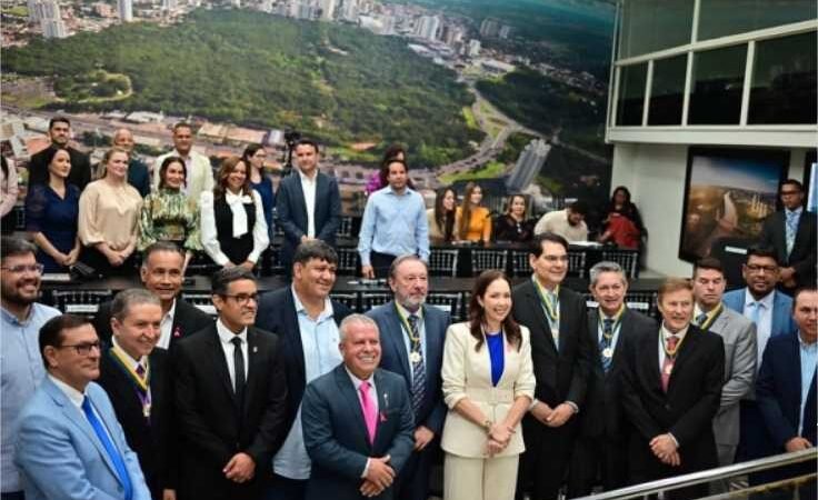 Câmara homenageia conselheiros do Tribunal de Contas do Estado