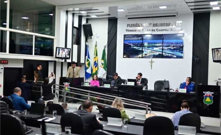 Câmara aprova requerimentos, pareceres e honrarias na sessão desta quinta