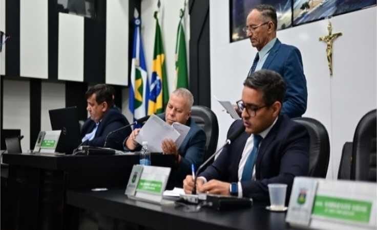Câmara aprova projetos e pareceres da CCJR na sessão desta quinta