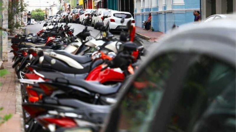 Estacionamento rotativo em Cuiabá terá mais de 40 dias de período educativo sem cobrança