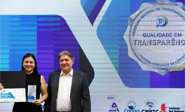 Governo de MT recebe Selo Diamante de qualidade em transparência