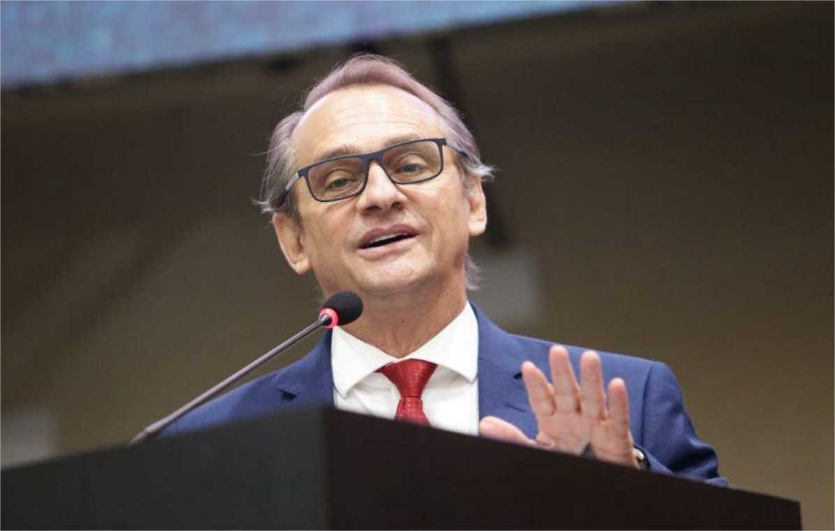 Wilson defende manutenção e abertura de novas escolas cívico-militares em MT