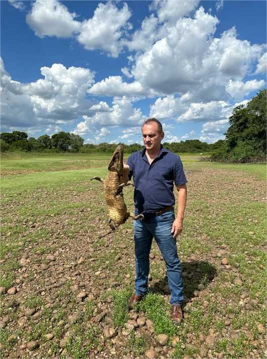 População de Poconé sofre com a falta de água, constata Wilson