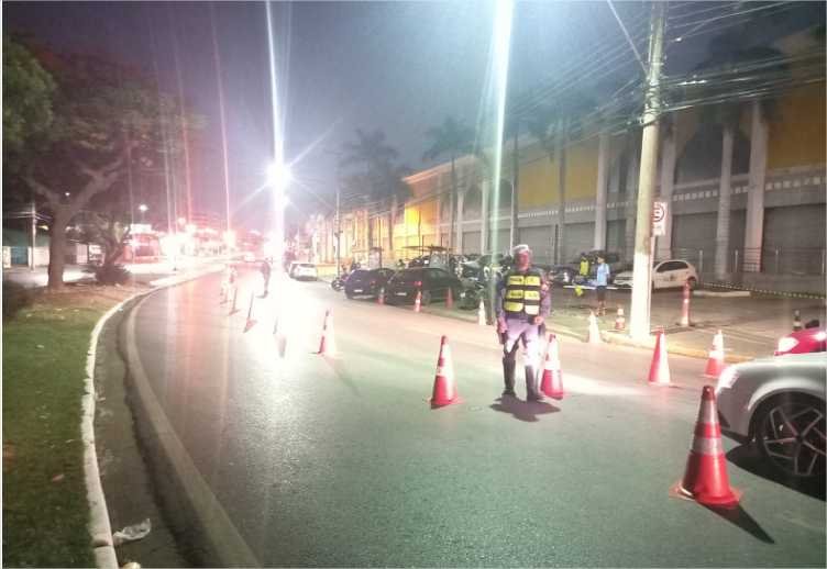 Dezessete motoristas são presos por embriaguez ao volante em duas operações em Cuiabá