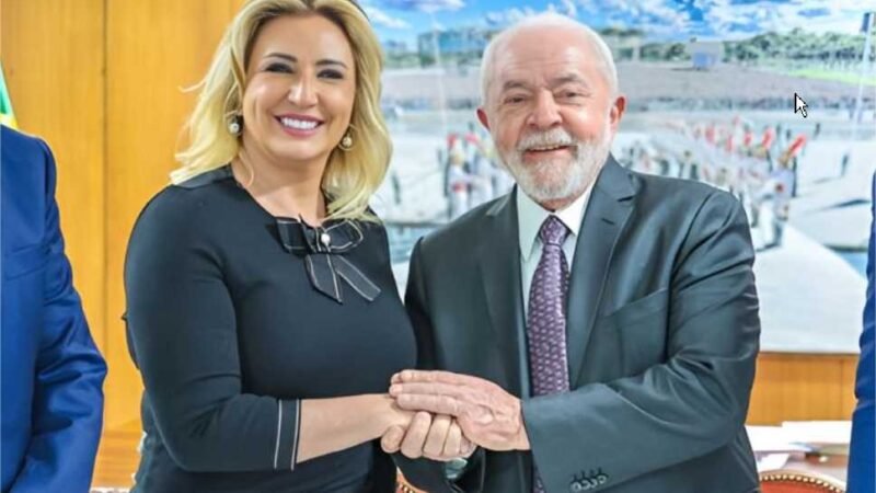 Lula sanciona lei baseada em iniciativa criada pela primeira-dama Márcia Pinheiro