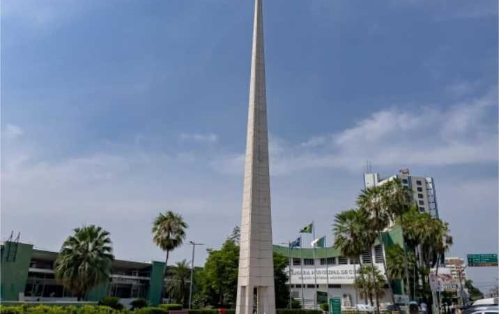 Câmara realiza sessão solene em homenagem aos 50 anos do Obelisco