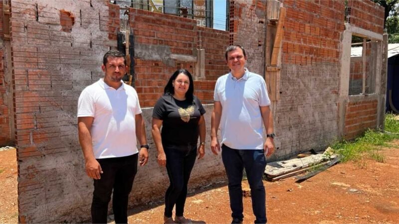 Thiago Silva cobra retomada de obras paralisadas da Escola Adolfo Augusto de Moraes