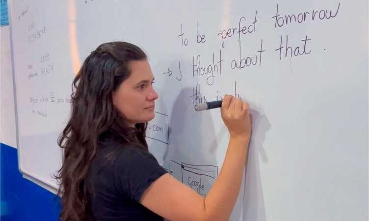 Professores de Língua Inglesa da rede estadual de MT serão certificados com teste internacional