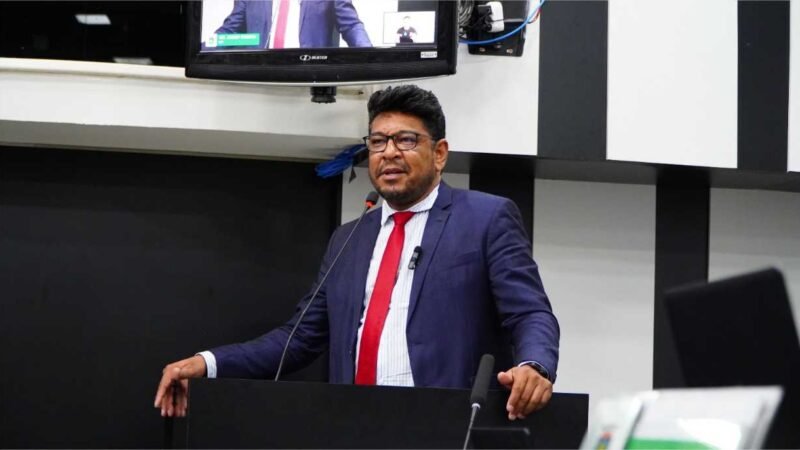 Vereador defende projeto de Lei que regula parcerias sociais em Cuiabá