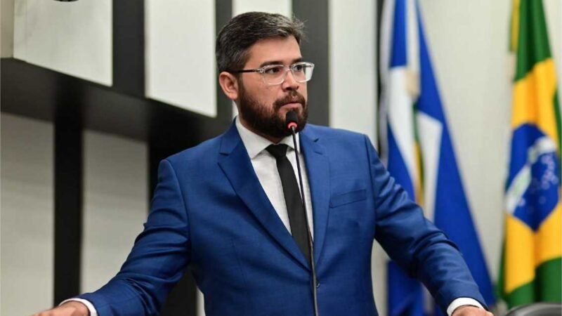 “Essa dívida é consequência de corrupção da gestão Emanuel e a Câmara tem a obrigação de reprovar as contas”, diz Fellipe Corrêa