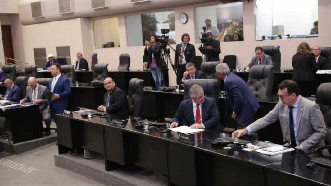 Assembleia encerra atividades nesta 6ª e vota em janeiro contas do governo e orçamento de MT
