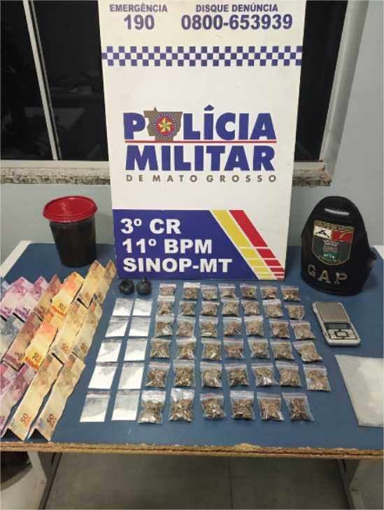 Adolescente de 17 anos é apreendido vendendo drogas em praça pública de Sinop