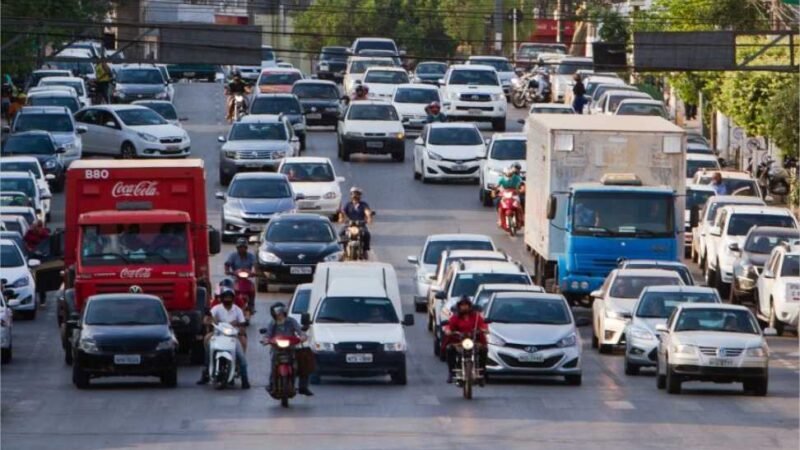 IPVA ficará mais barato no Estado em 2024; veja o calendário